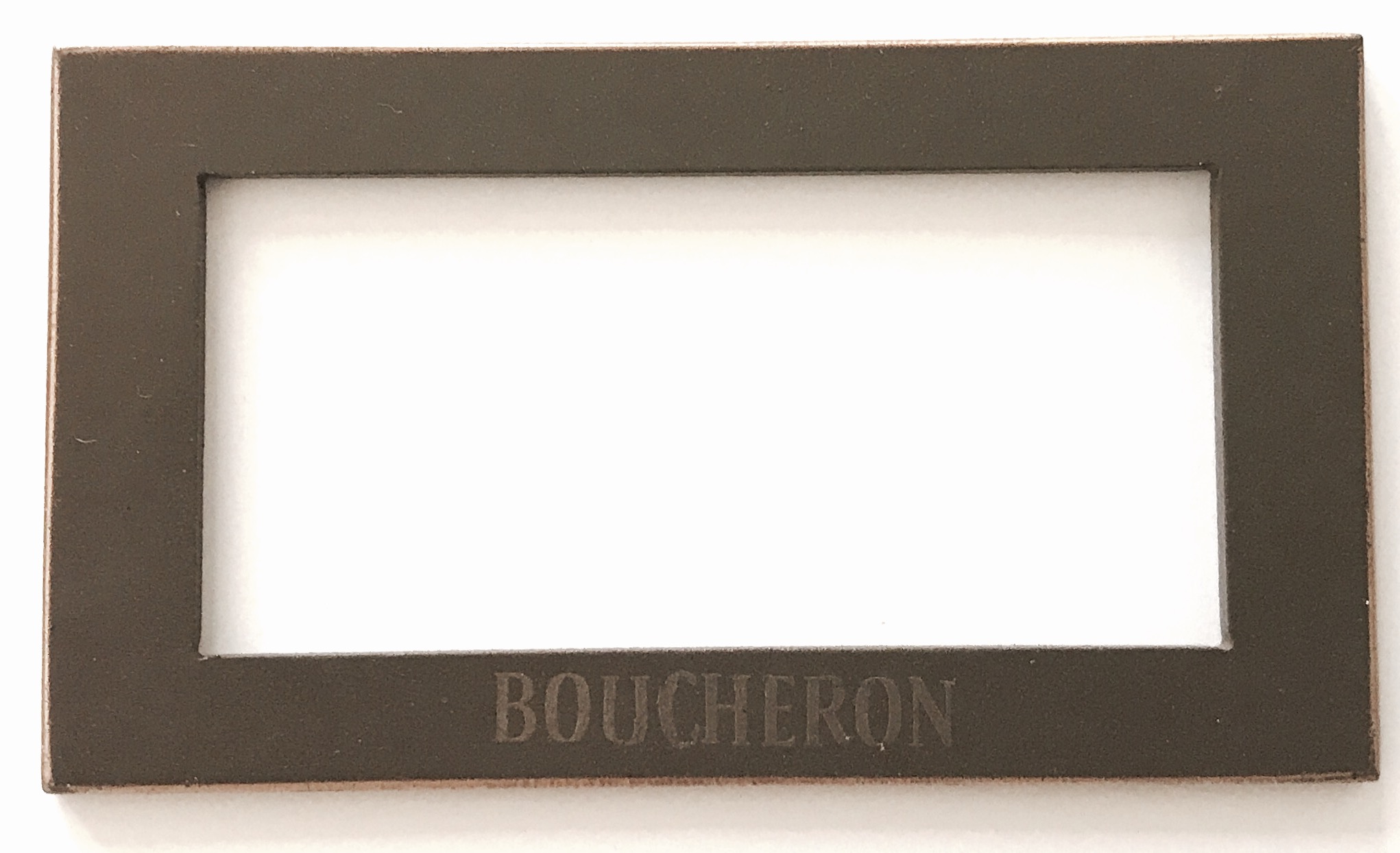 Boucheron shop merchandising communication marketing paris jewelry dubai